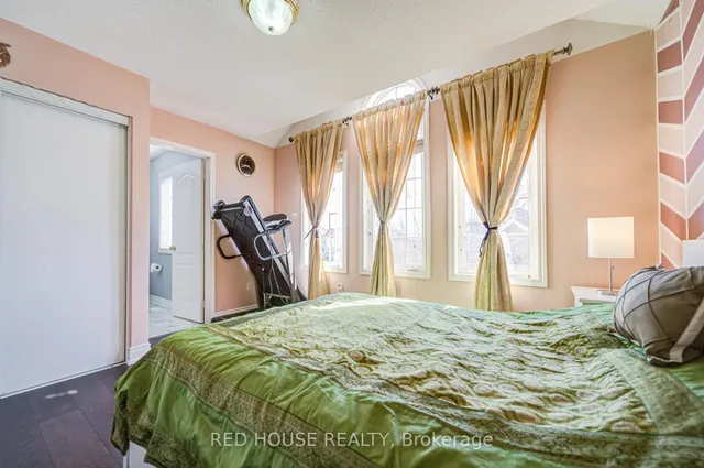 Additional image 27 of 4 Farad Crt