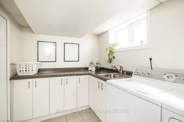 Additional image 34 of 134 Craigroyston Rd