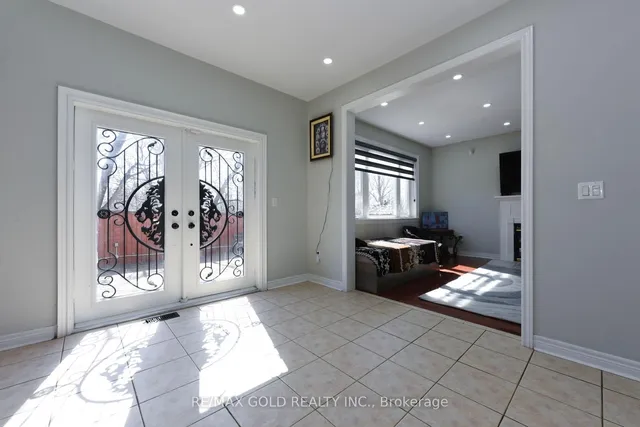 Additional image 18 of 42 York St