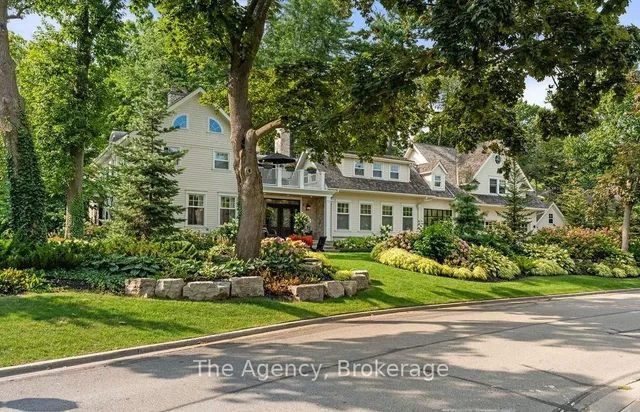 Additional image 49 of 347 EAST HART Cres