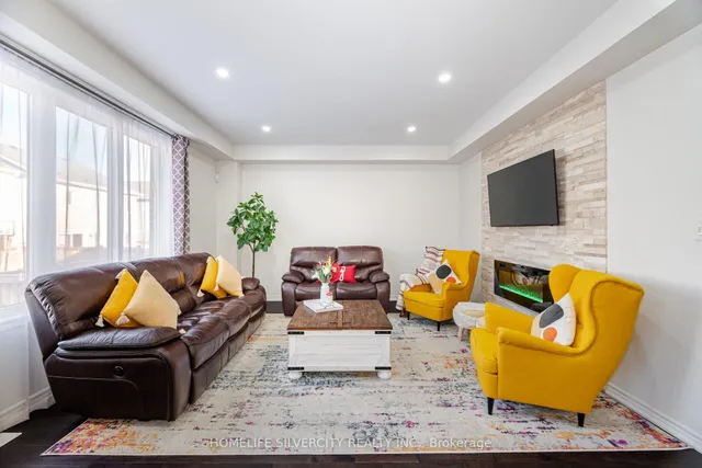 Additional image 7 of 13 Fenchurch Dr