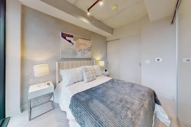 Additional image 19 of 195 McCaul St Unit 318