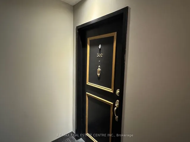 Additional image 6 of 135 James St Unit 302