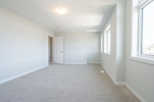 Additional image 25 of 239 Lormont Blvd