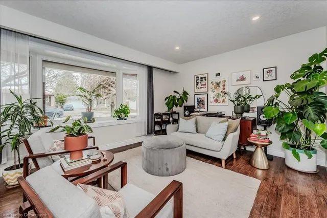 Additional image 8 of 105 Glen Park Cres