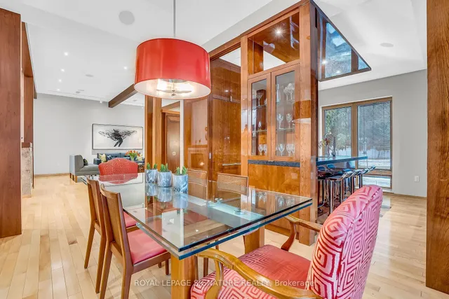 Additional image 10 of 39 Farmcote Rd