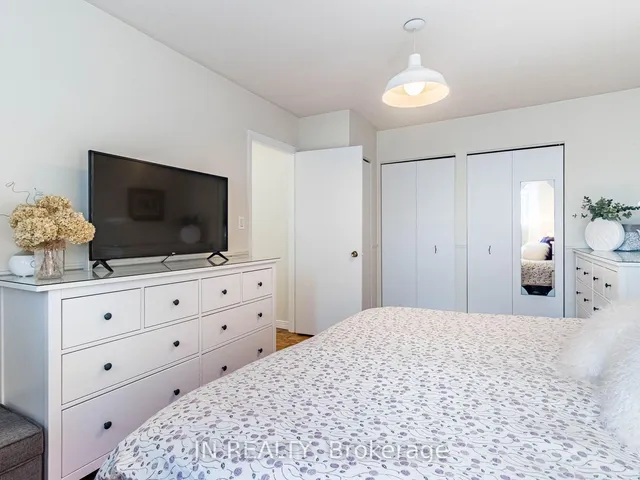 Additional image 16 of 27 Finchley Cres