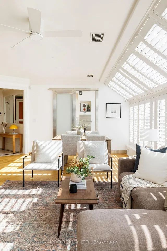 Additional image 12 of 935 Royal York Rd Unit PH 604