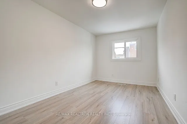 Additional image 19 of 67 West Burton Crt
