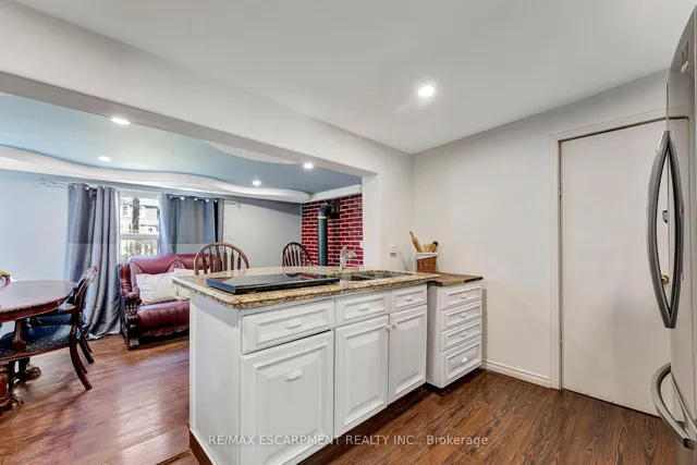 Additional image 7 of 159 Grosvenor Ave