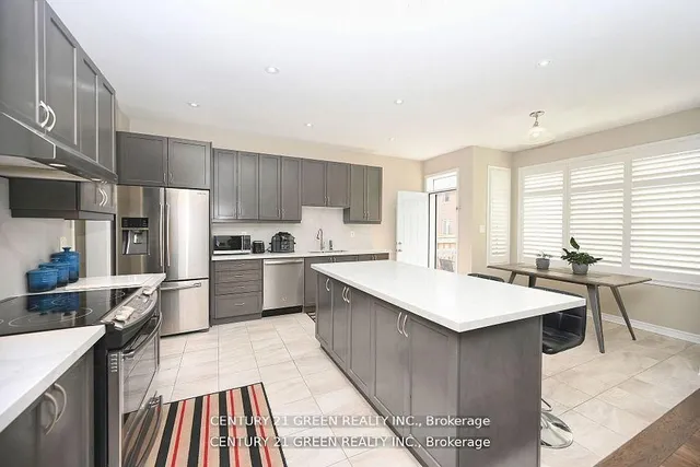 Additional image 30 of 31 Mincing Tr