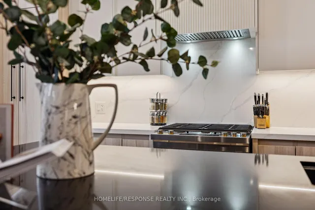 Additional image 11 of 21 TWENTY NINTH St