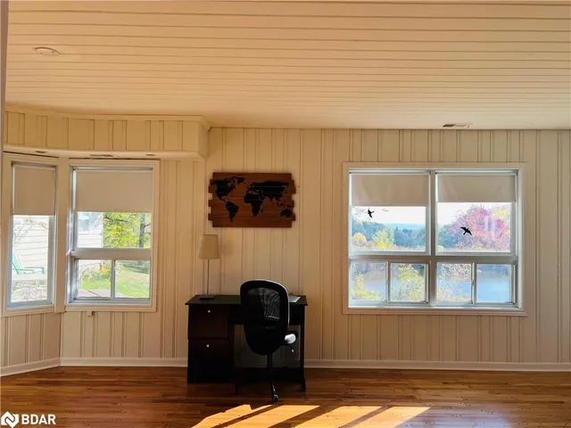 Additional image 18 of 8 Renwood Pl