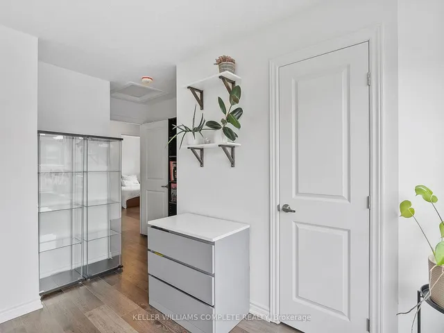 Additional image 28 of 61 Soho St Unit 145