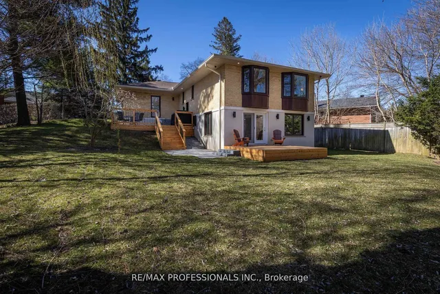 Additional image 39 of 2 Emery Circ