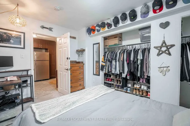 Additional image 23 of 356 HUNTER St Unit 9