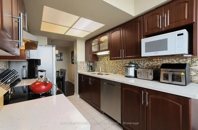 Additional image 16 of 30 Malta Ave Unit 2110