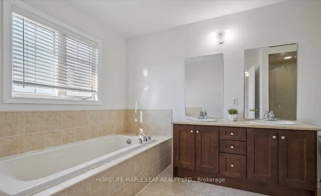 Additional image 23 of 440 Chandler Cres