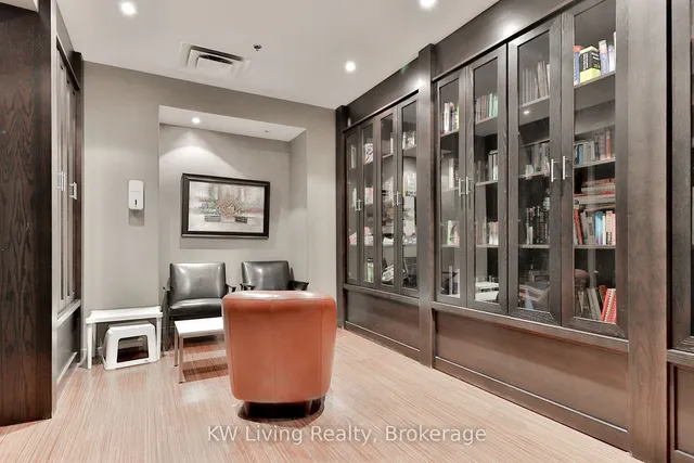 Additional image 25 of 23 Hollywood Ave Unit 2202