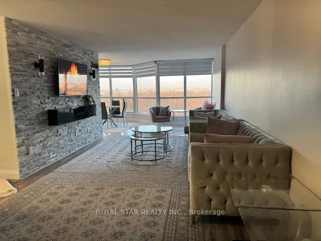 Additional image 4 of 3 Rowntree Rd Unit 805