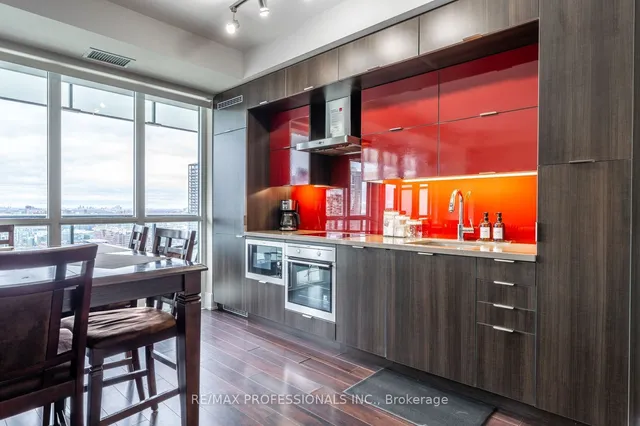 Additional image 13 of 300 Front St Unit 2603