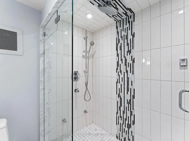 Additional image 36 of 165 Duncairn Rd