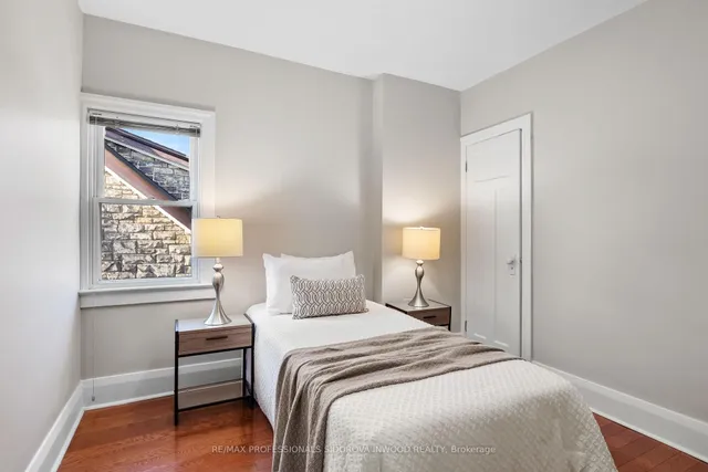 Additional image 28 of 306 Runnymede Rd