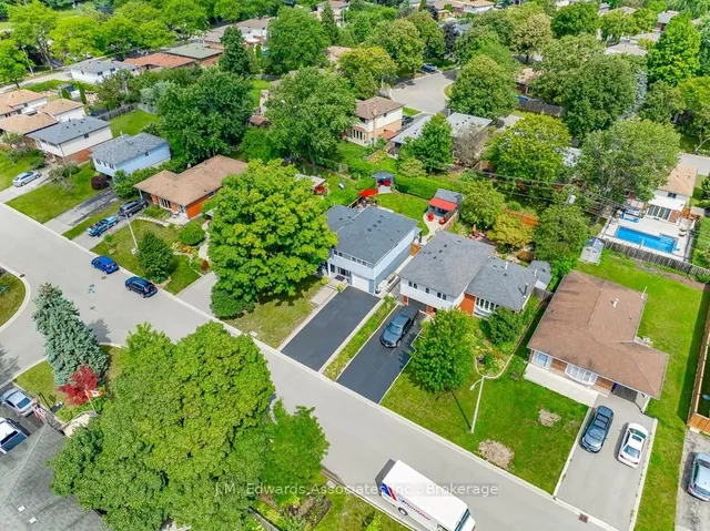 Additional image 25 of 671 Cape Ave