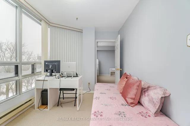 Additional image 32 of 330 Mill St Unit 402