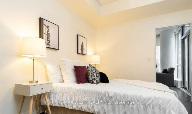 Additional image 18 of 8 Mercer St Unit 1308