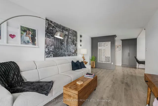 Additional image 8 of 355 Rathburn Rd Unit 701