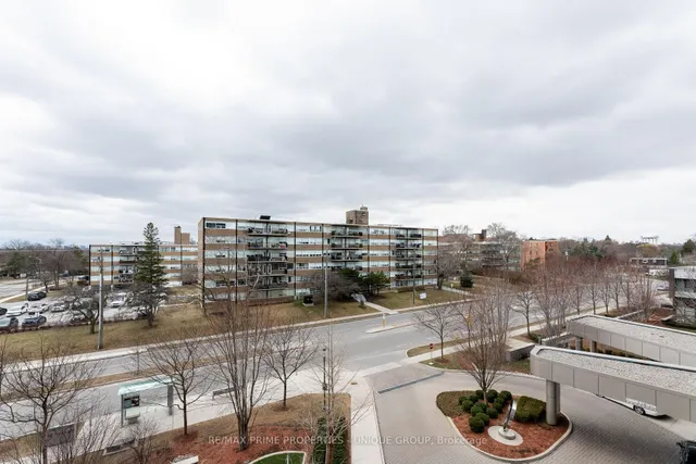 Additional image 21 of 99 The Donway W Rd Unit 405