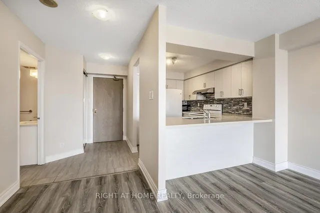 Additional image 9 of 298 JARVIS ST St Unit 604