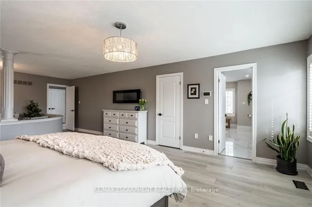 Additional image 26 of 83 Southcreek Crt