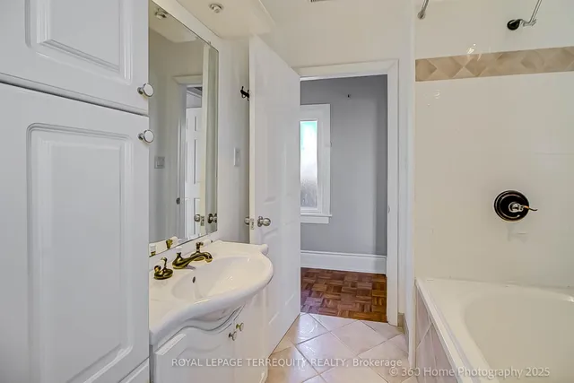 Additional image 30 of 221 Windermere Ave