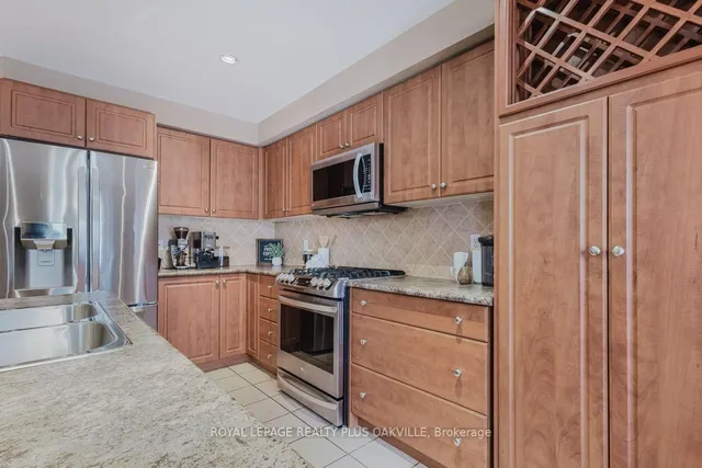 Additional image 38 of 16 Grayrocks Ave