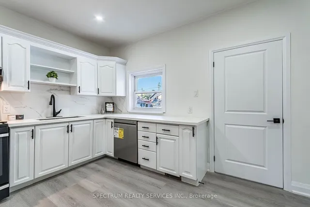 Additional image 18 of 135 East Ave