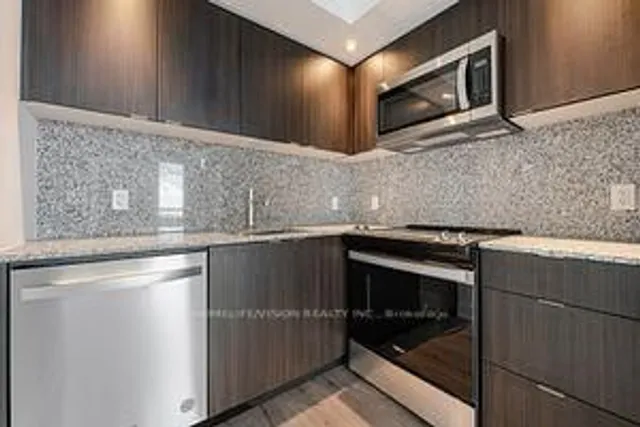 Additional image 15 of 10 Eva Rd Unit Ph08