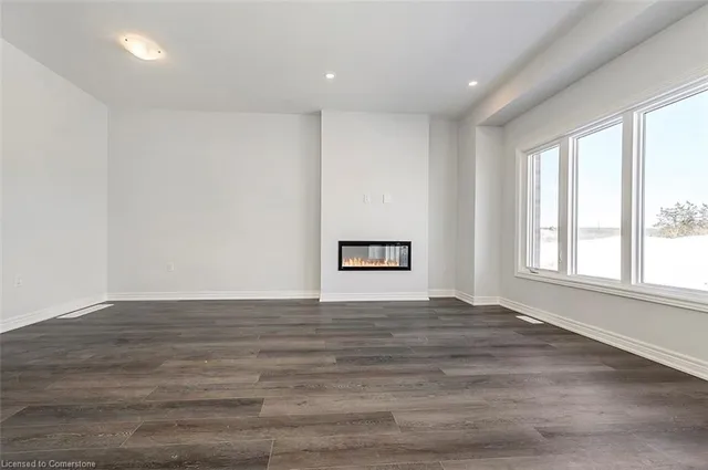 Additional image 16 of 205 Thames Way Unit 44