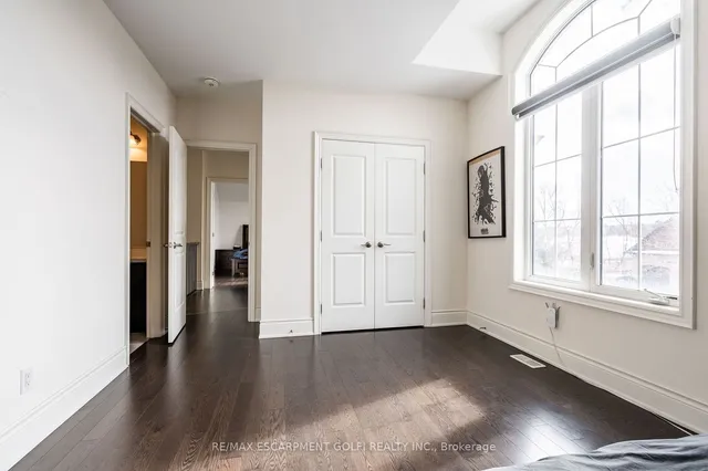 Additional image 26 of 3 Shippee Ave