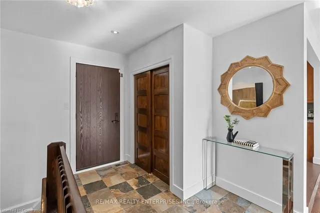 Additional image 2 of 75 Robinhood Dr