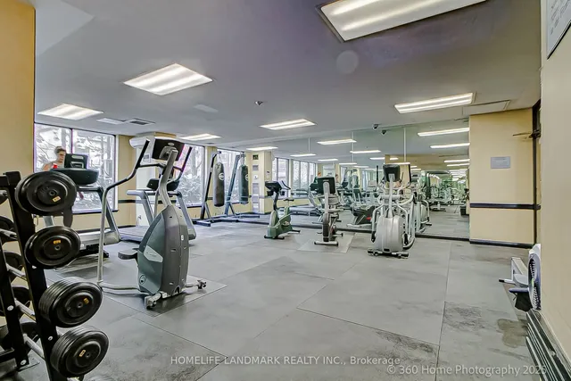 Additional image 29 of 633 Bay St Unit 1703