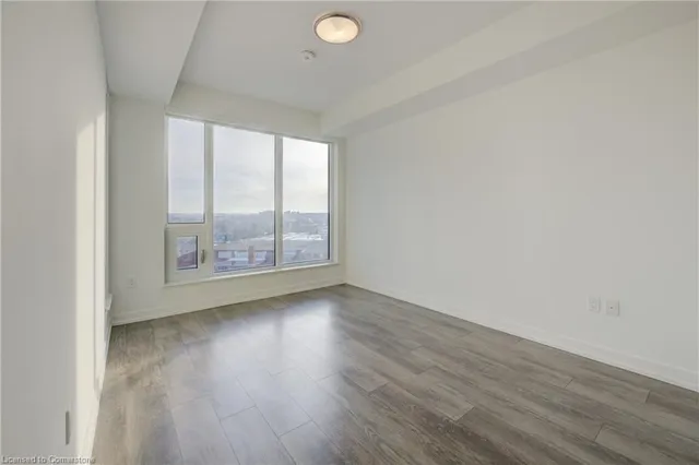 Additional image 6 of 15 Wellington St Unit 608