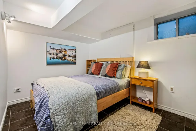 Additional image 25 of 115 Gore Vale Ave