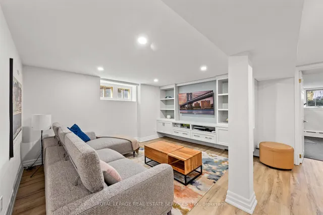 Additional image 31 of 210 Glengrove Ave