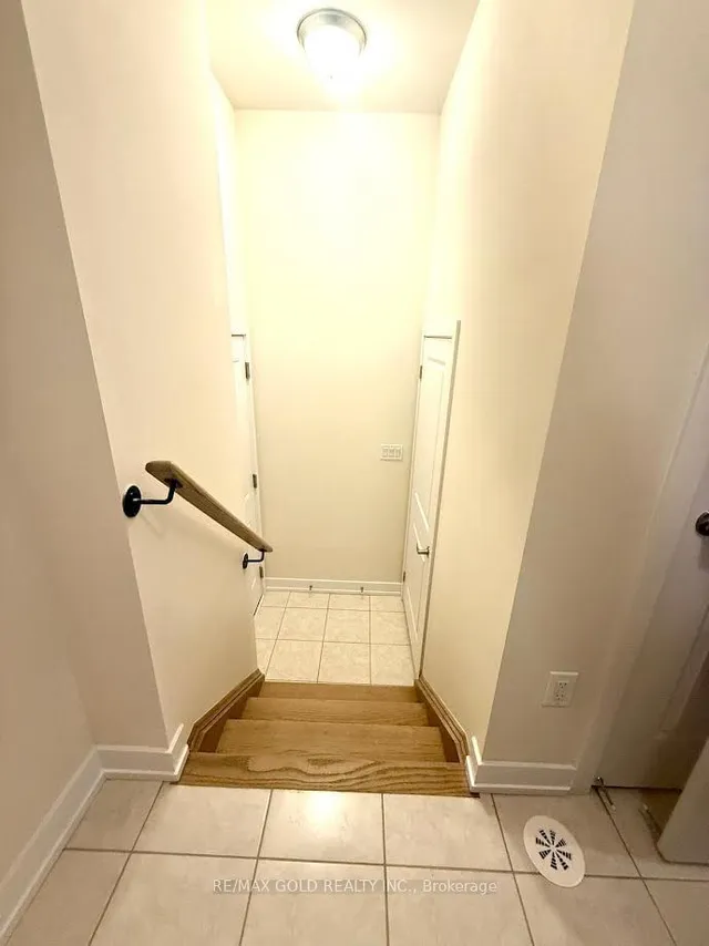 Additional image 18 of 3098 Perkins Way