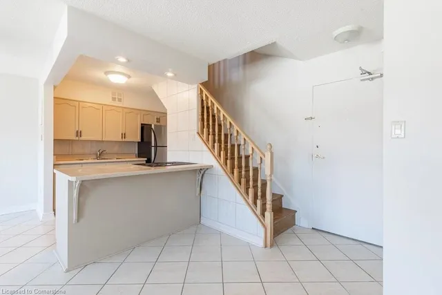 Additional image 8 of 10 John St Unit 605