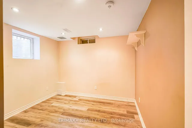 Additional image 48 of 3 Turret Cres