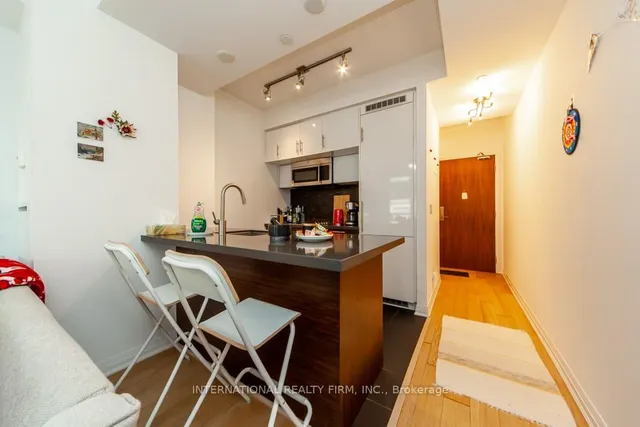 Additional image 19 of 8 Mercer St Unit 318