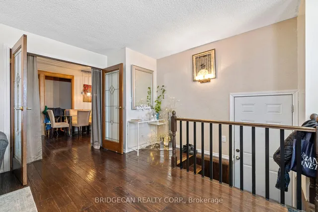 Additional image 5 of 490 Queen Victoria Dr